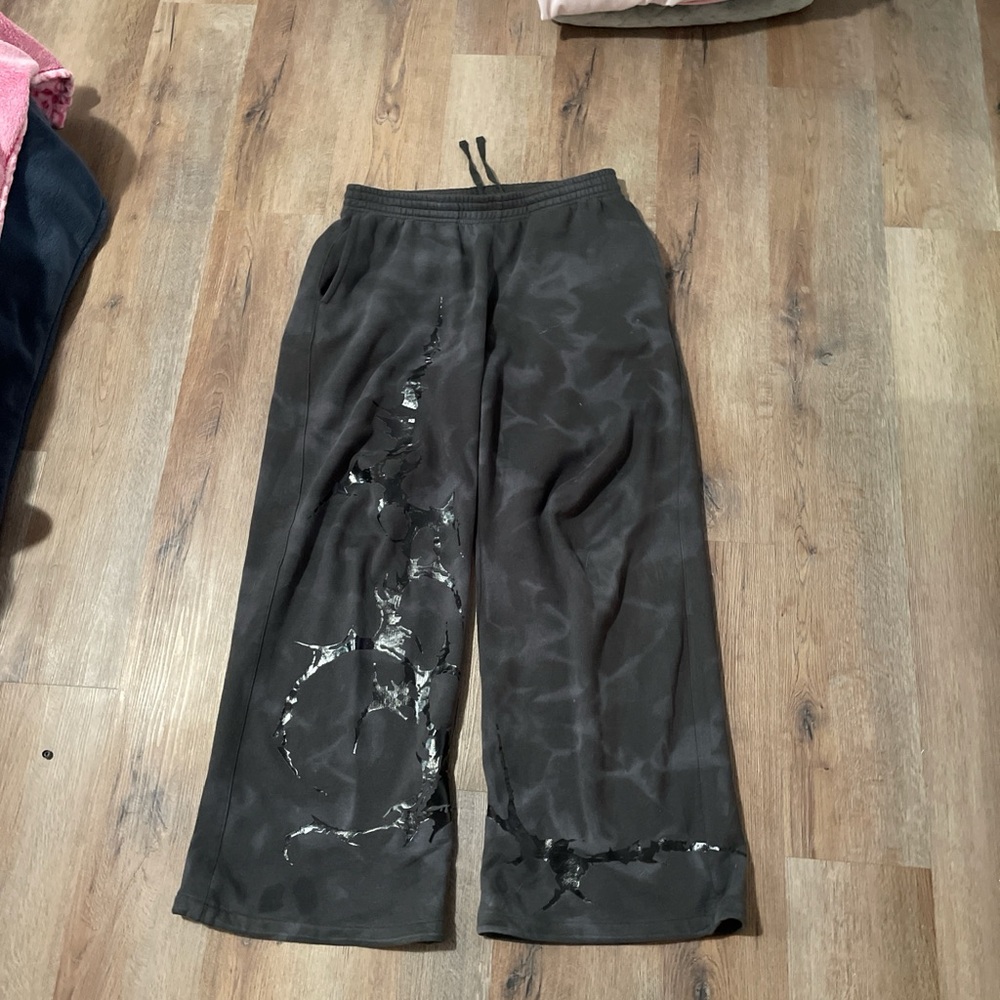 Zumiez Black and Gray Sweatpants